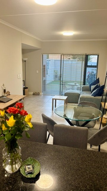 2 Bedroom Property for Sale in Zonnendal Western Cape